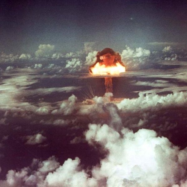 История,СССР,США,война,авиация, 100 килотонн марксизма: как «Царь-бомба» обеспечила мир во всём мире