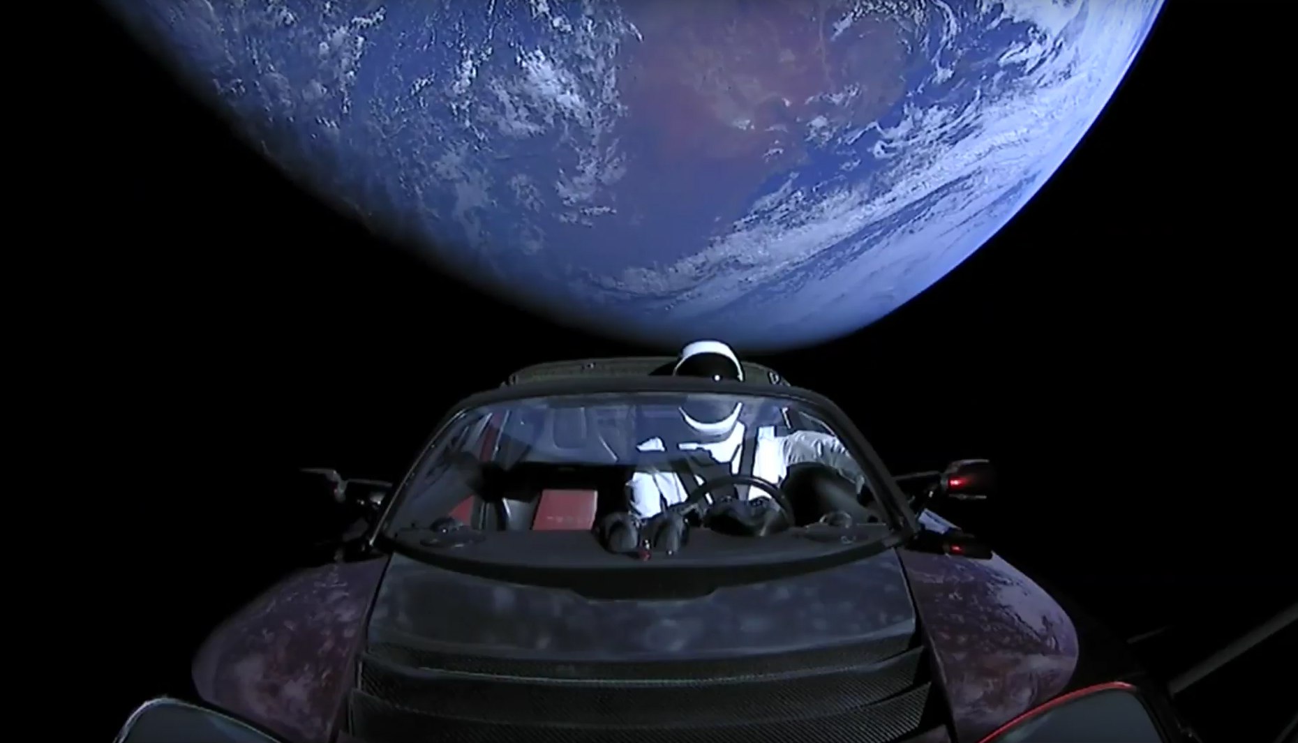 Запуск Falcon Heavy и первая Tesla в космосе